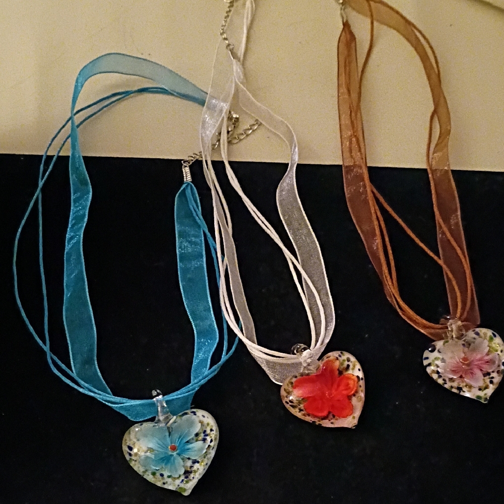 Floral Heart Pendant Necklace Trio in Blue, Red, and Pink
